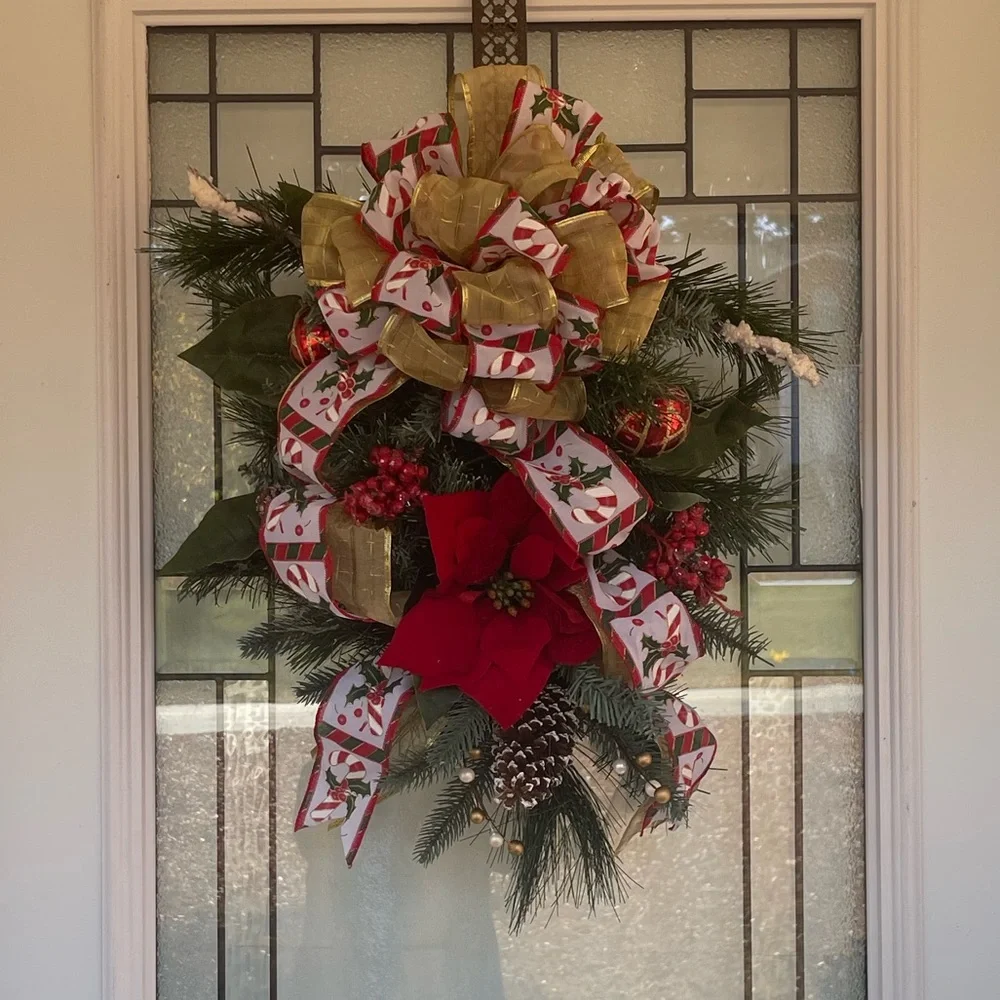 **NWT Poinsettia Swag Holiday Christmas Front Door Decor